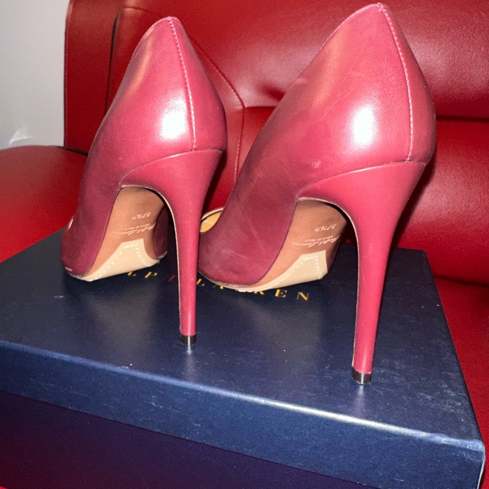 Lindella II Burnished Leather Pump